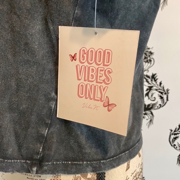 π NWT! Always Have More Fun Skeleton Crop Top T! - Picture 8 of 10